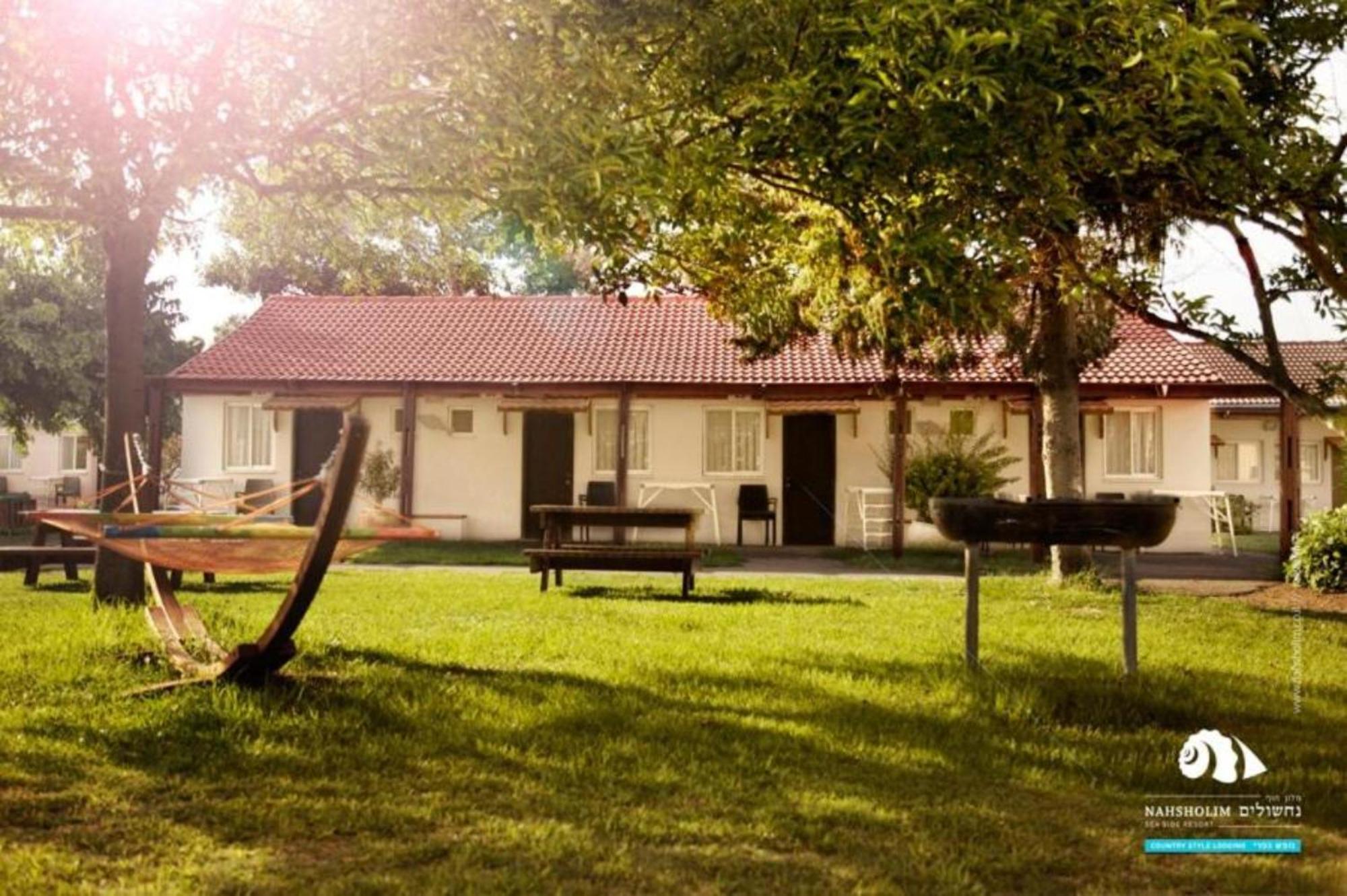 Nachsholim Kibbutz Country Lodging Nahsholim Eksteriør bilde